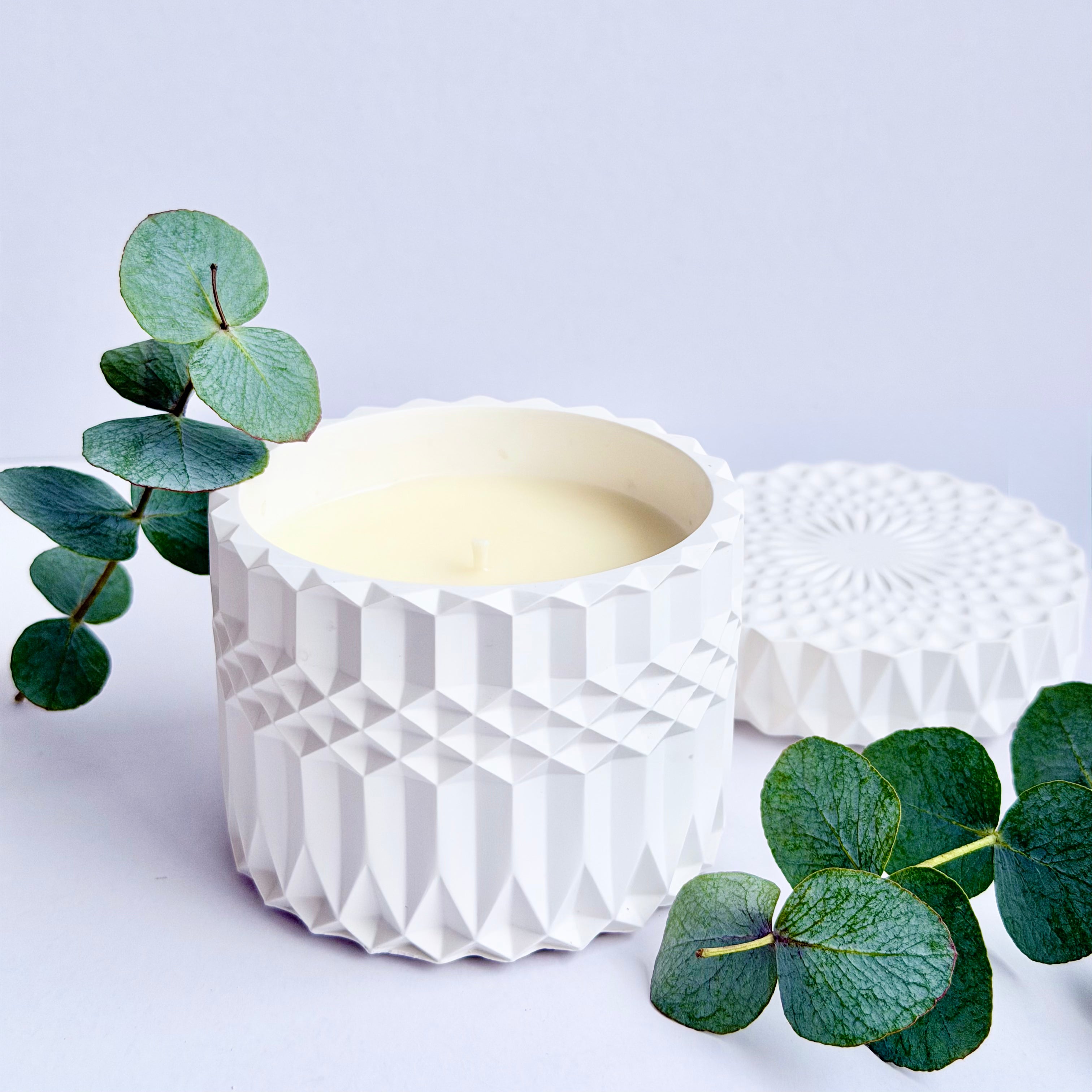Eucalyptus Geo Candle