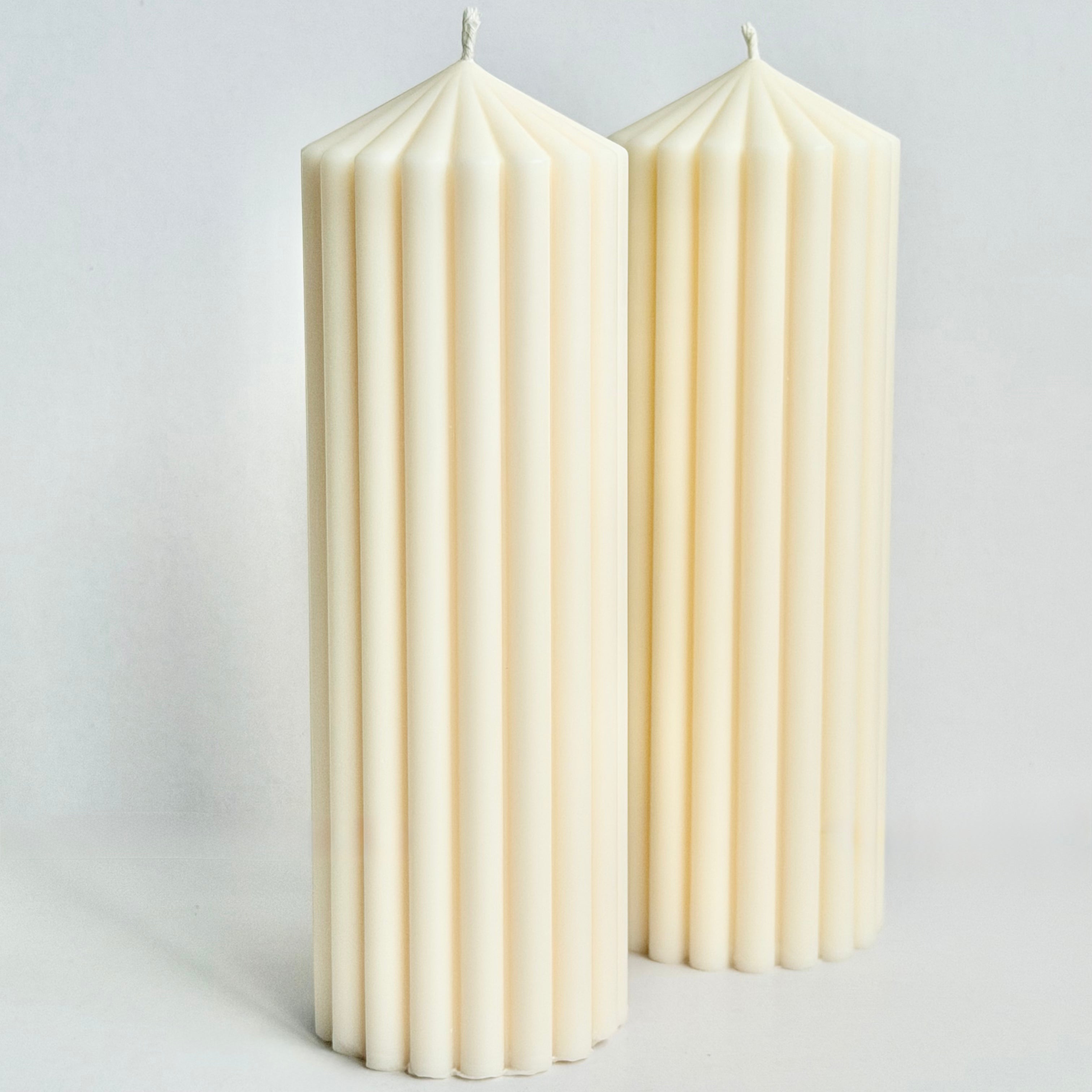 Large Ribbed Pillar Candle