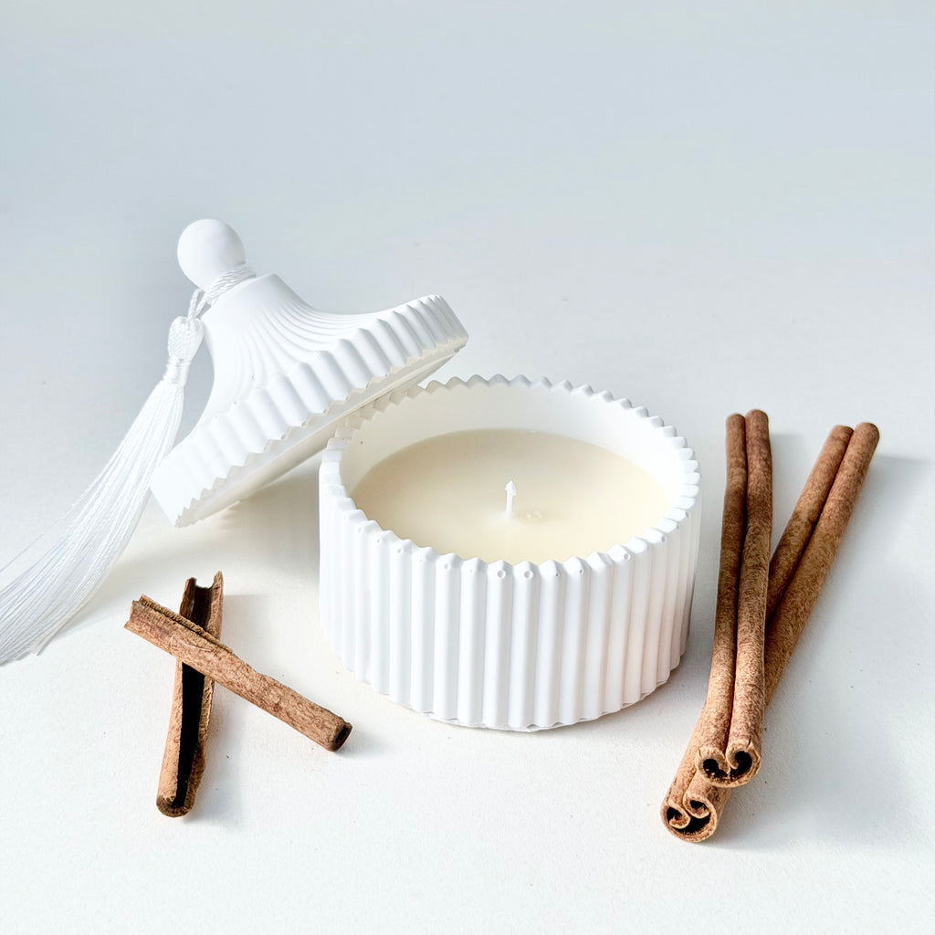 Cinnamon and Cedarwood Tassel Candle