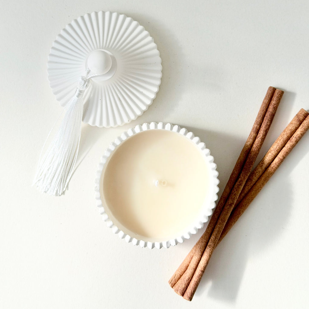 Cinnamon and Cedarwood Tassel Candle
