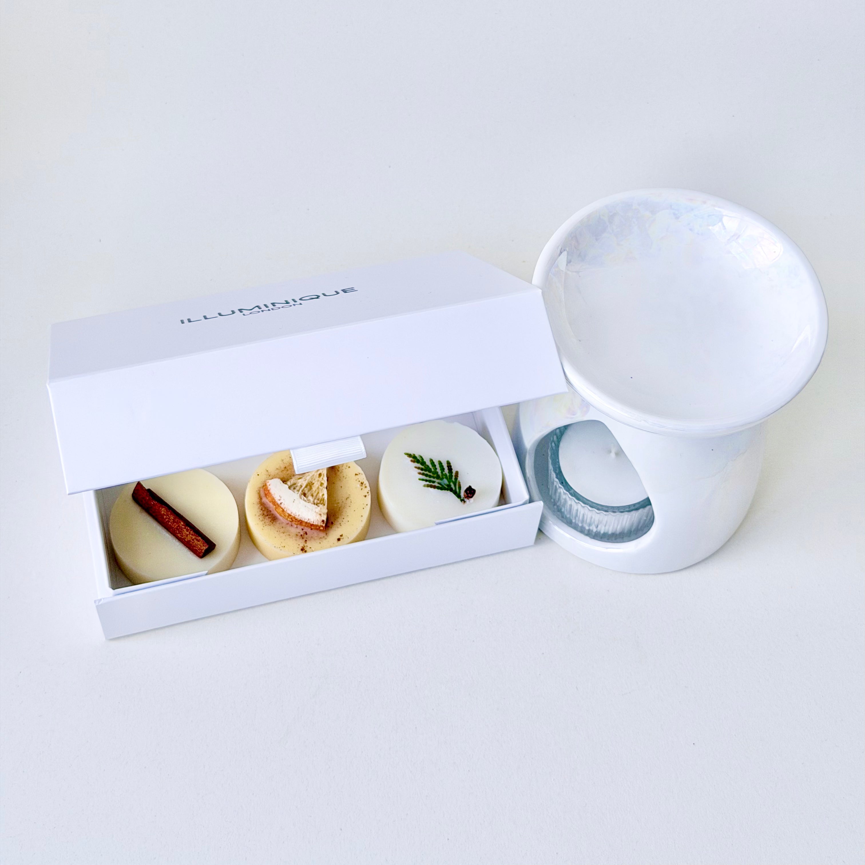 Winter Collection Wax Melt and Wax Burner Full Gift Set